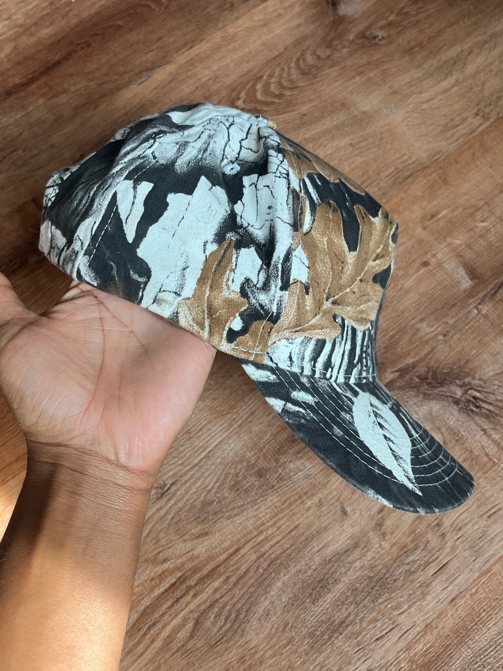 Classic Black and Tan Camouflage Baseball Cap